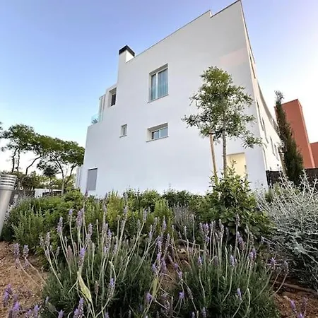 Luxury Townhouse Retreat Cadiz